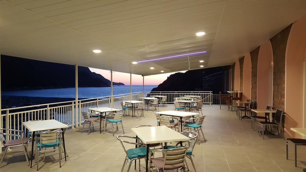 Le Mediterranee Porto (Corsica) Exterior foto